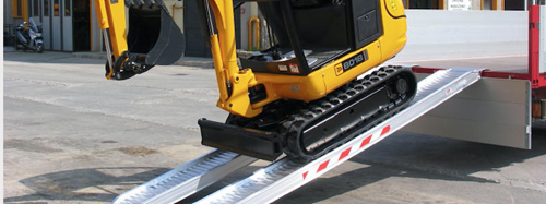 Loading Tracked Machinery