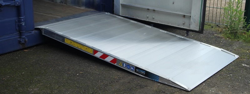 Container Pallet Truck Ramp 