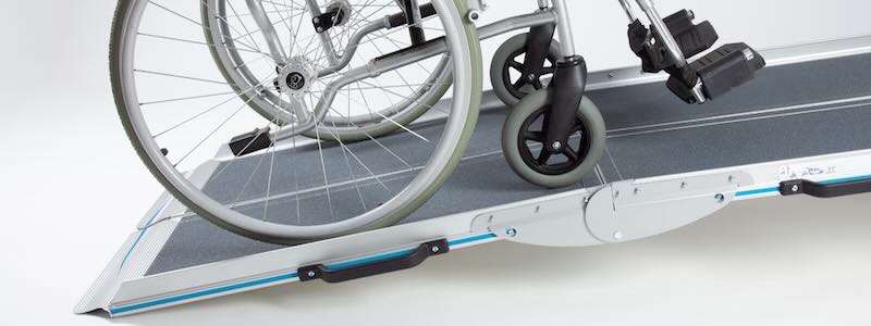 Folding wheelchair ramp 