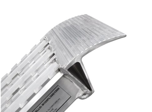 Aluminium loading ramps rest on connection 