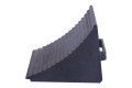 Single heavy duty wheel chock 
