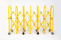 Expandable barrier on wheels 