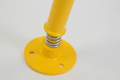 Spring mechanism on the bollard 