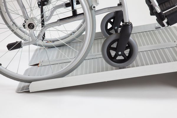 6ft Folding Economy Wheelchair Ramp Flat Hinge