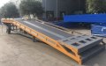 Mobile docking ramp with safety edges 