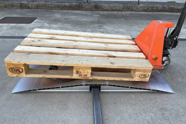 Bridge ramp in use 