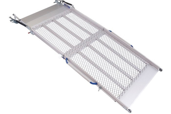 Fixed van ramp extended 