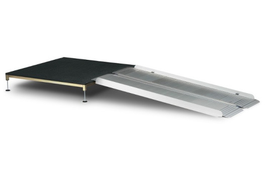 Wheelchair ramp resting on platform 