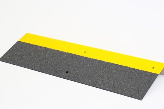 Black and yellow compliant stair tread