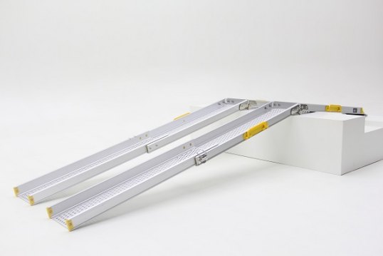 Telescopic channel ramps used as combi ramps 