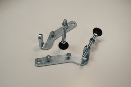 Folding van ramp support brackets and feet