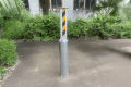 Telescopic bollard black and yellow 