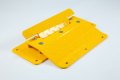 Heavy duty flow plate for one way traffic control 