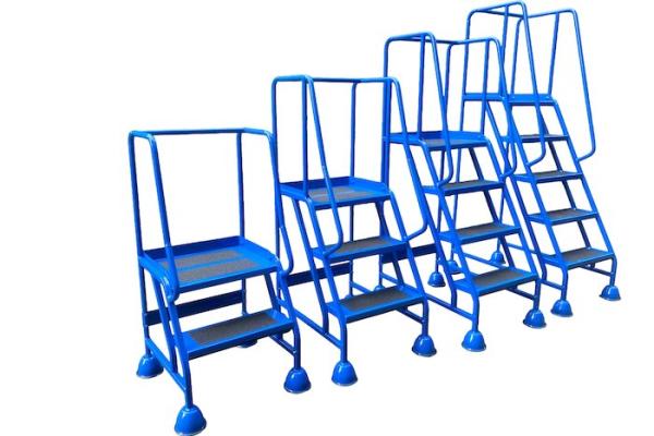 Platform Step Ladder with Handrails 