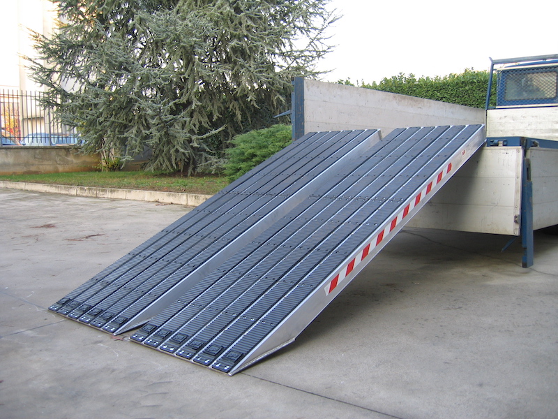 Ramps for Steel Tracks Rubber Coated