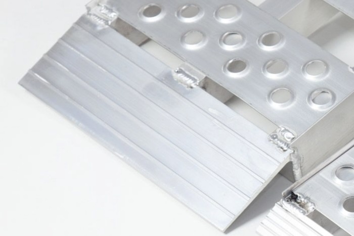 Portable loading ramps 