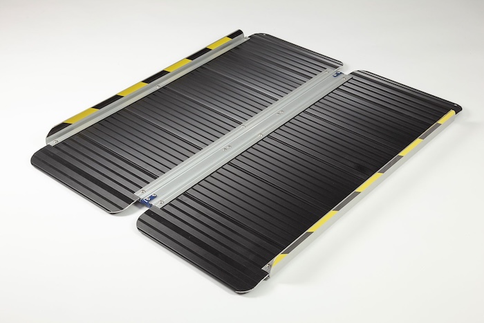 anti-slip wheelchair ramp 