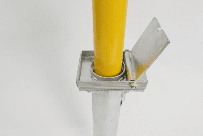 Yellow telescopic bollard