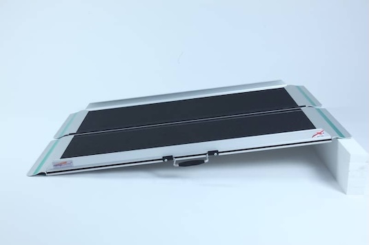 Aerolight-Max Portable Loading Ramp