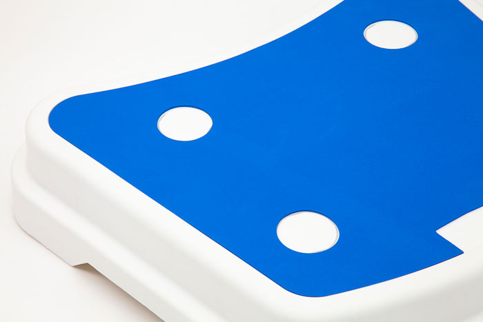 Bath step with blue surface 