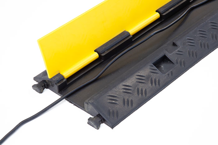 Cable protector with hinged lid 