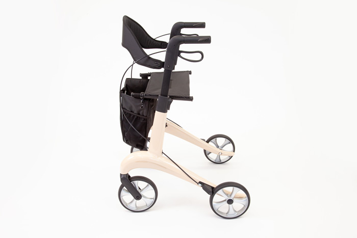 Black carbon 4-wheeled rollator 