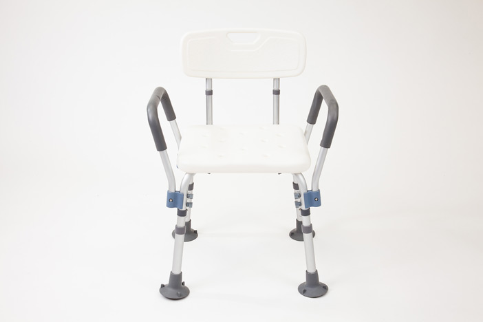 Height adjustable shower chair