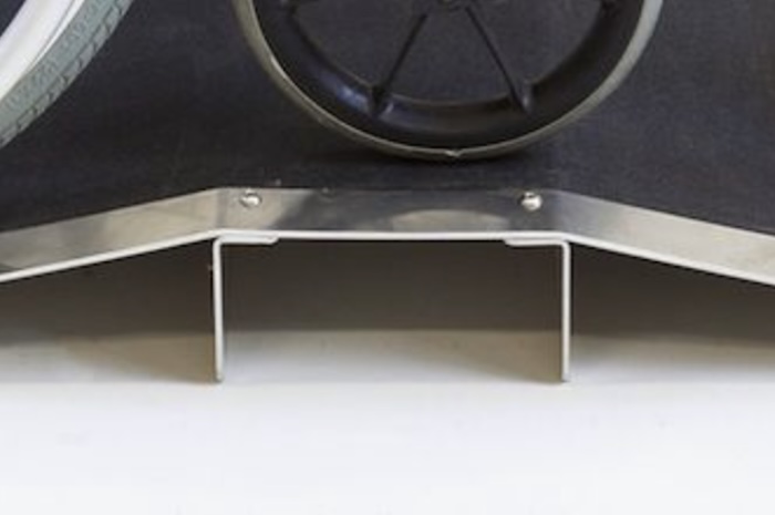 Bridge ramp with support stands