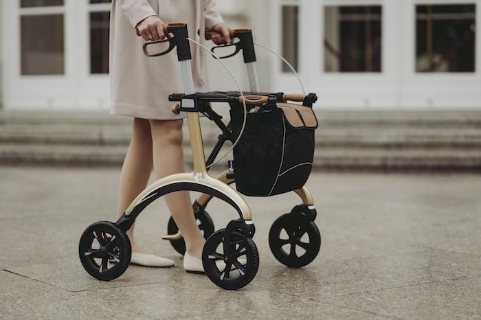 Saljol gold rollator 