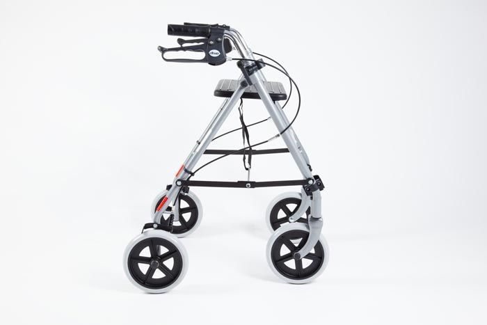 Steel rollator with seat 