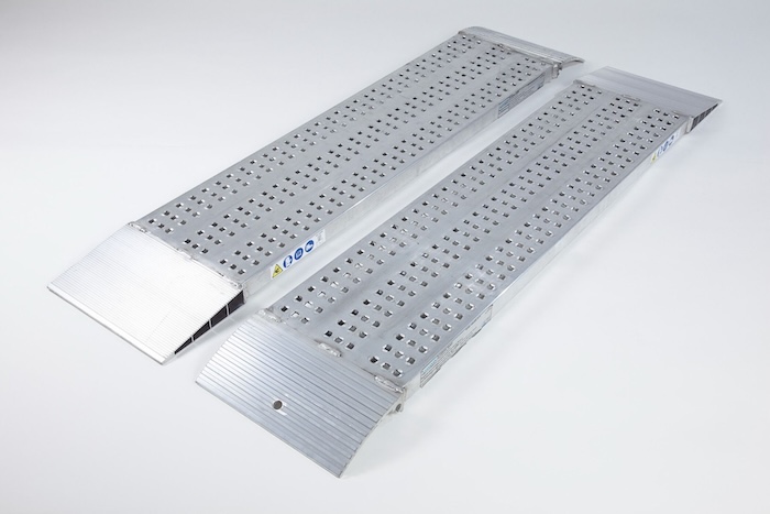 Pair of aluminium car ramps