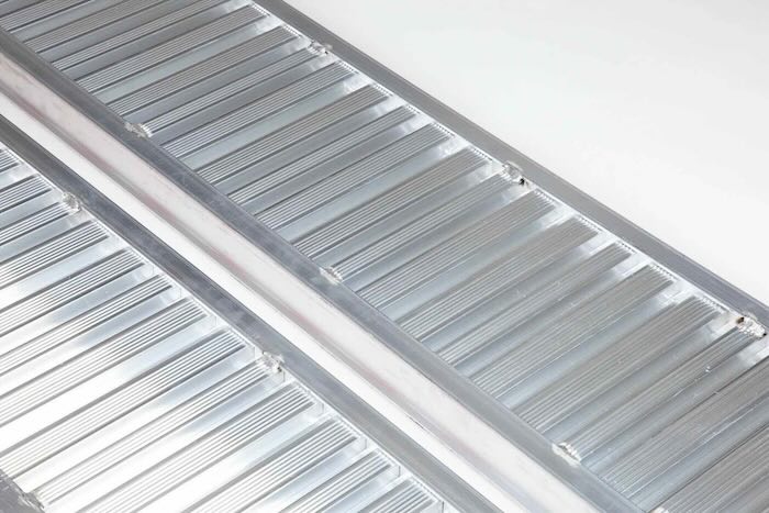 Loading ramp surface