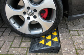 Rubber Kerb Ramps for Cars