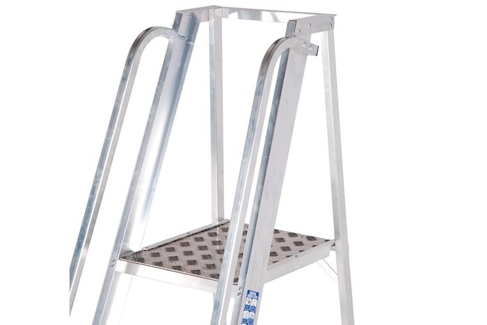 Aluminium ladder with handrails and platform 