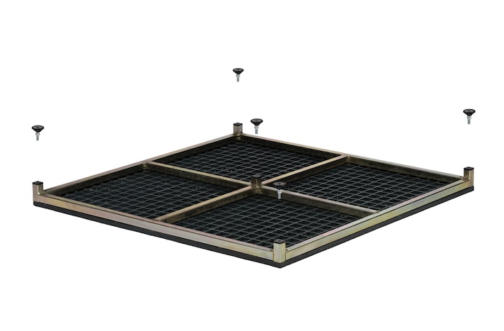 Platform with adjustable feet 