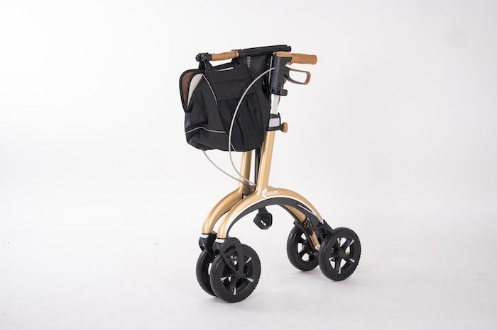 Saljol Carbon Rollator Saljol Carbon Rollator with bag, backrest and seat