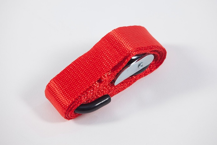 Safety strap with the loading ramp