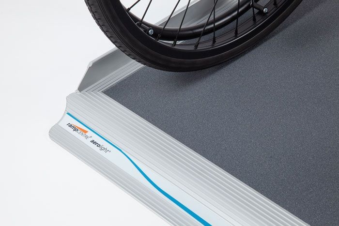 Aerolight ramp with non-slip surface