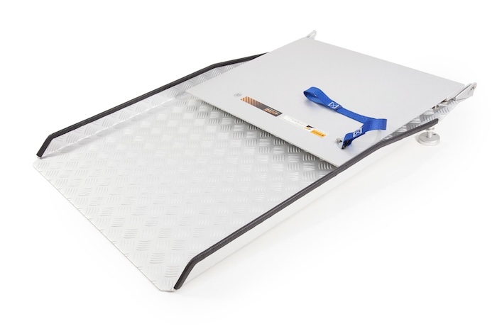 Adjustable wheelchair ramp with entry plate