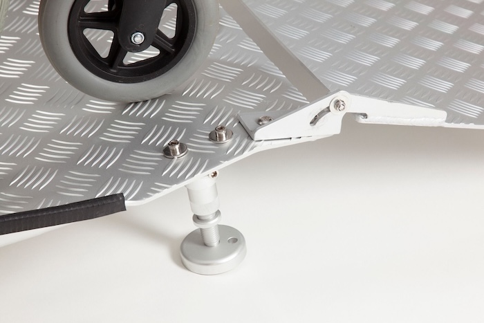 Wheelchair ramp with feet