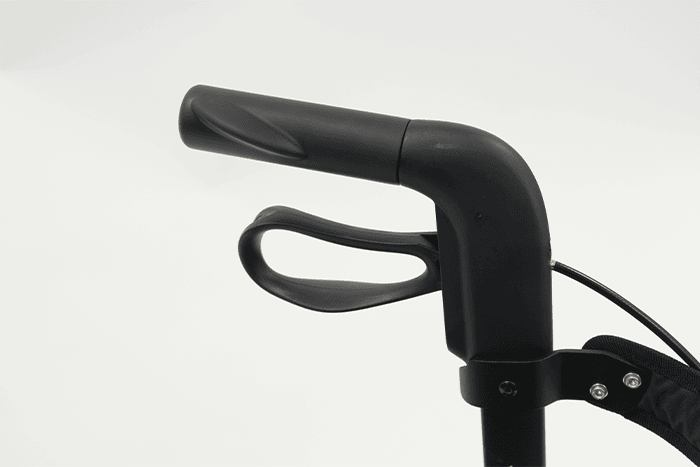 Rollator with brakes 