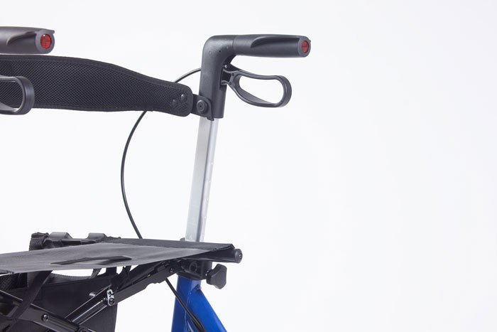 Height adjustable rollator