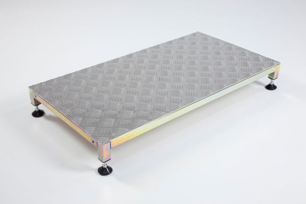 Adjustable Metal Half Step