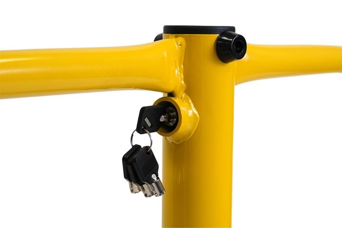 Wide bollard with keys 