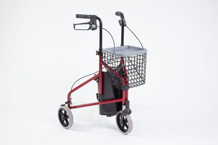 Rollator with bag and tray 